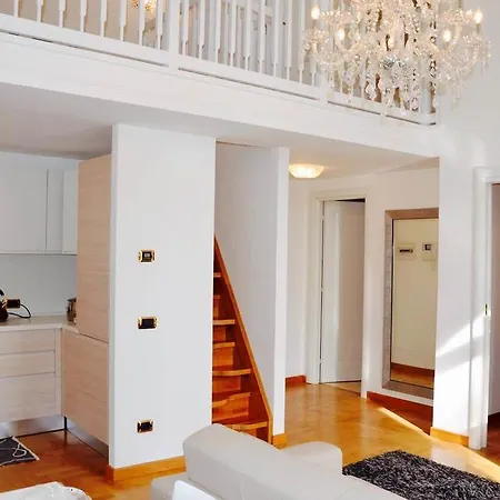 Mafalda Apartment * サンレモ